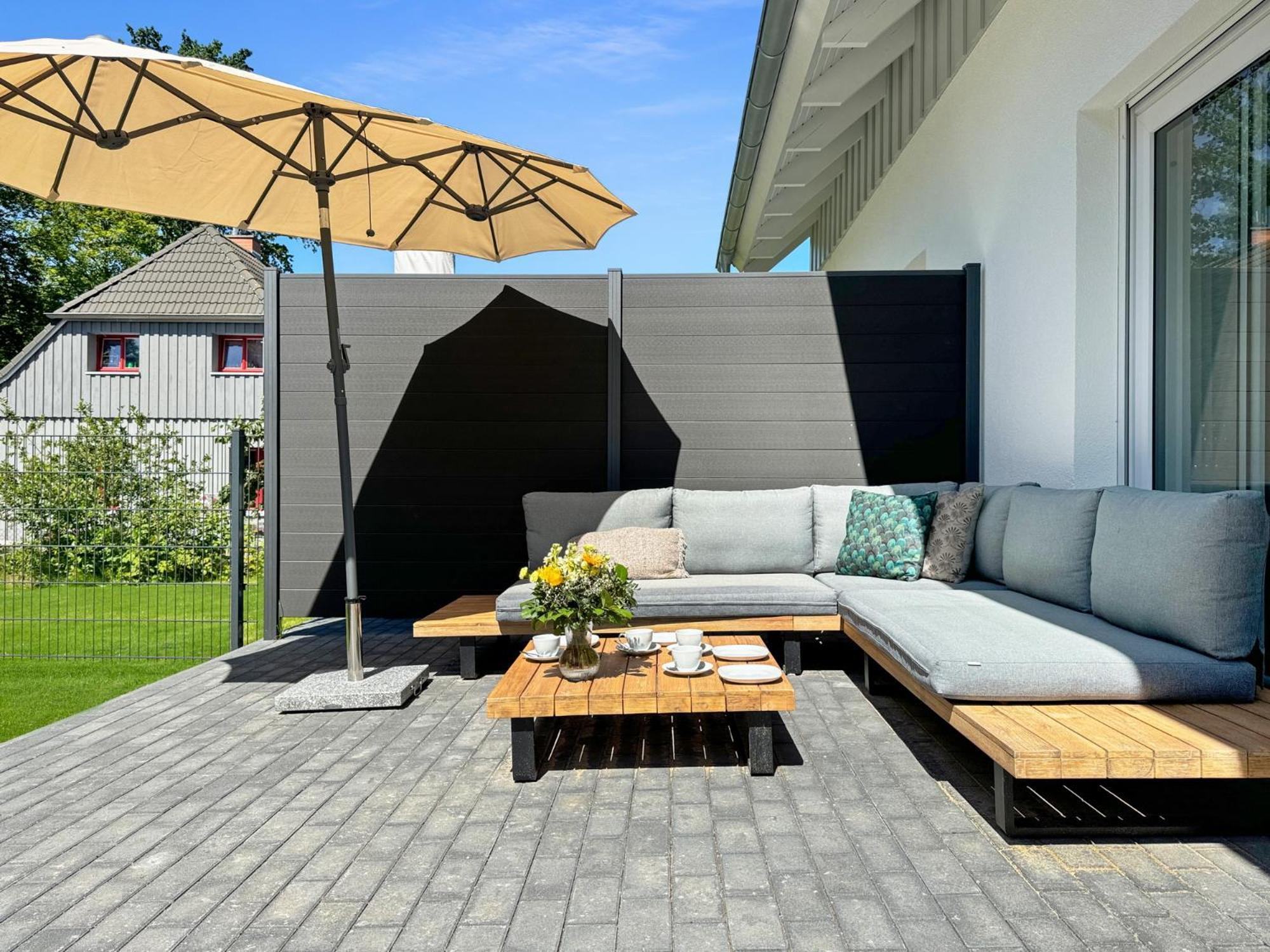 Cblue: Seeblick, Kamin, Wallbox, Natur Bentwisch Екстер'єр фото
