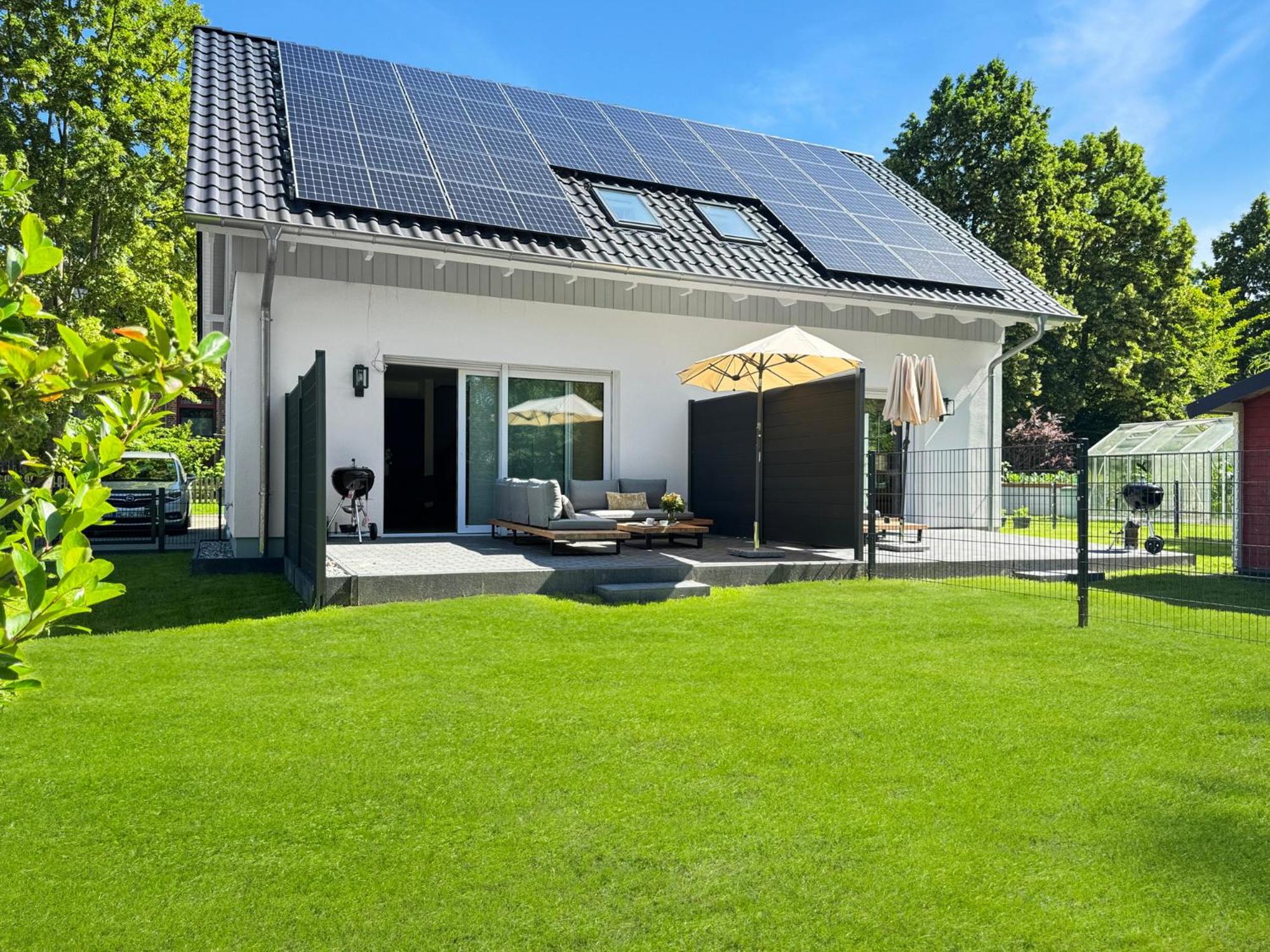 Cblue: Seeblick, Kamin, Wallbox, Natur Bentwisch Екстер'єр фото