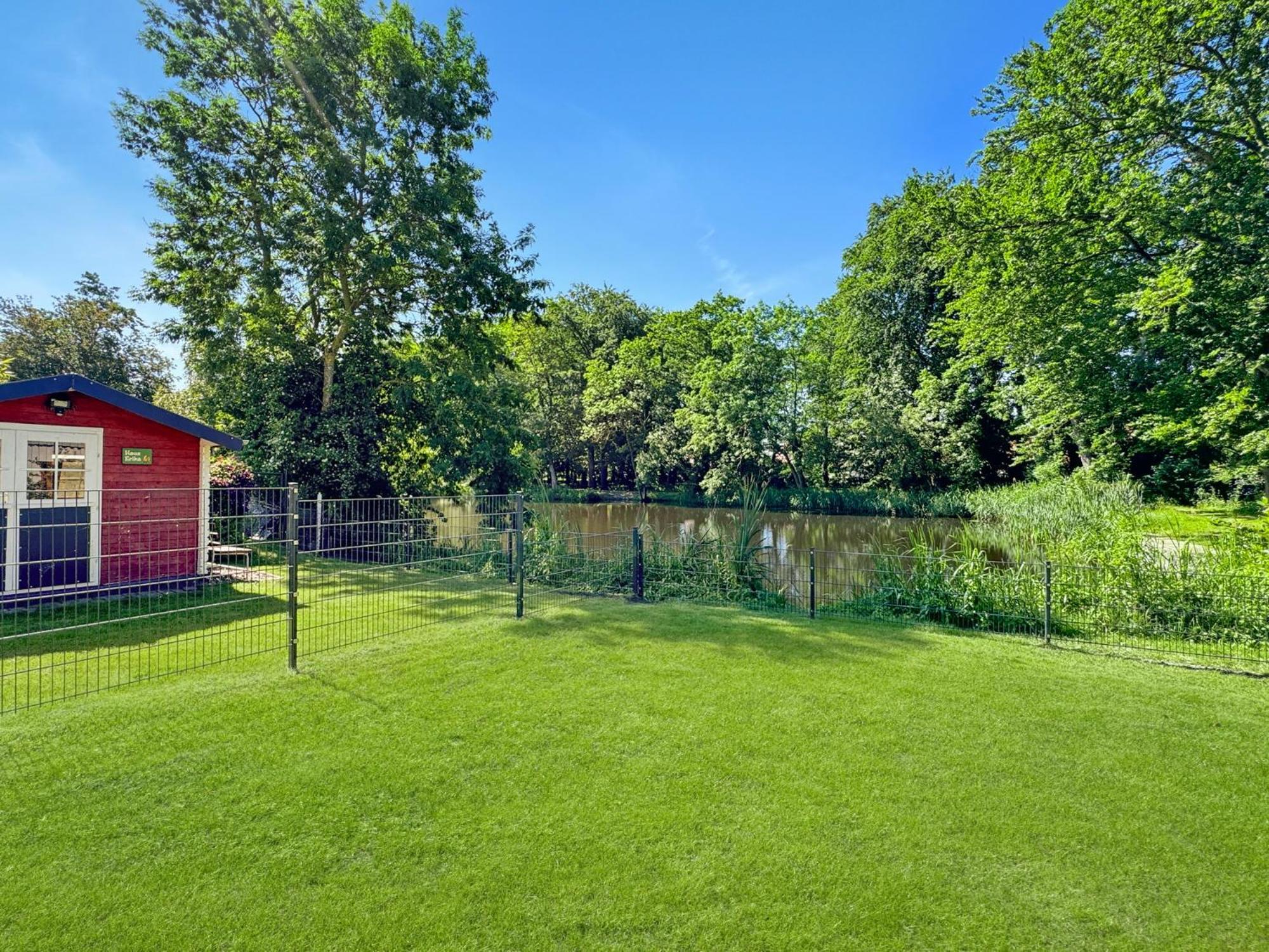 Cblue: Seeblick, Kamin, Wallbox, Natur Bentwisch Екстер'єр фото